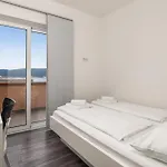 In Apartament Kampor