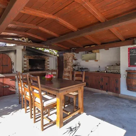 Gorgeous In With Kitchen * Kampor